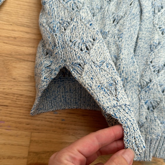 Jessica Simpson sweater Blue, white with back openings, XS - Picture 5 of 7